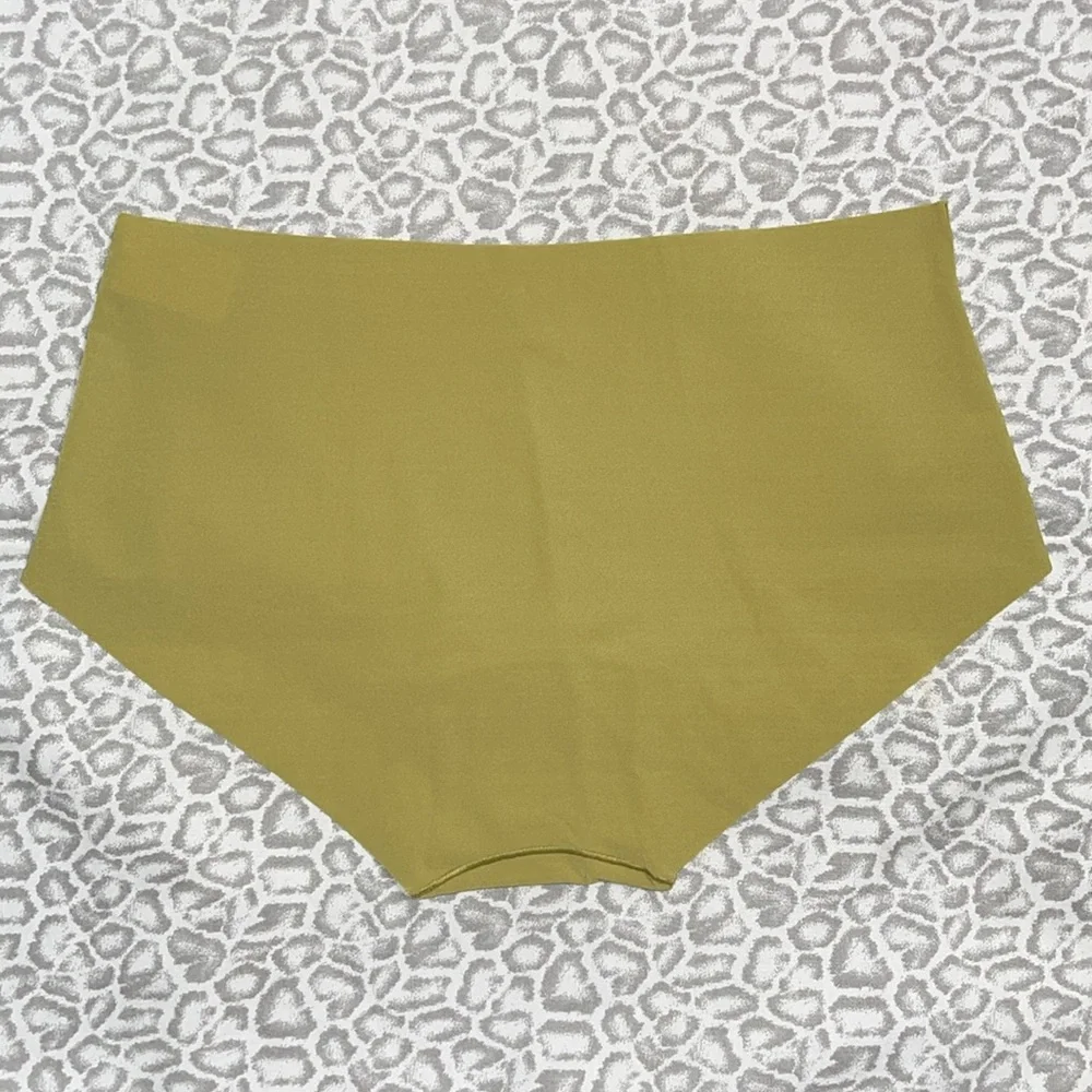 🌺 Pink victoria secret boyshort underwear 🌺